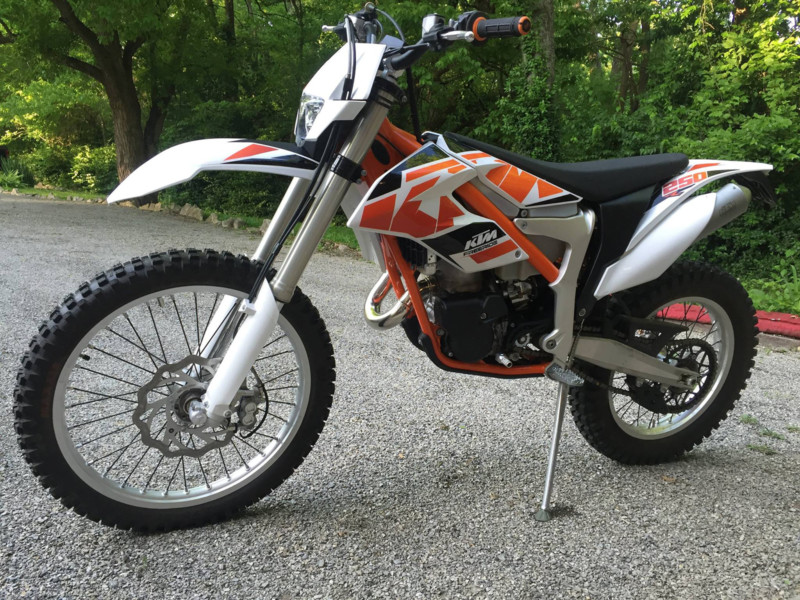 Featured image for “Freeriding: Our First Impressions With KTM’s Freeride 250R”